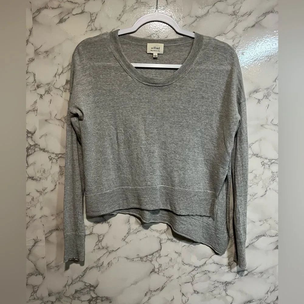 Aritzia Wilfred Wool Side Slit Sweater Size S